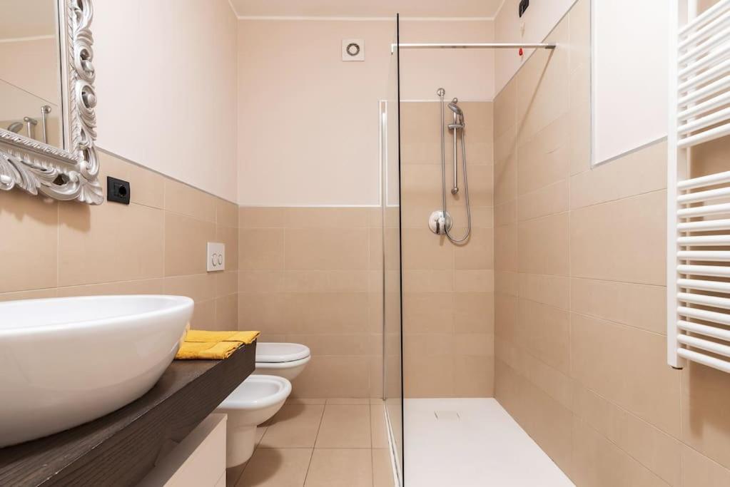 Bezzi Flexyrent A.c. Wifi * Milán